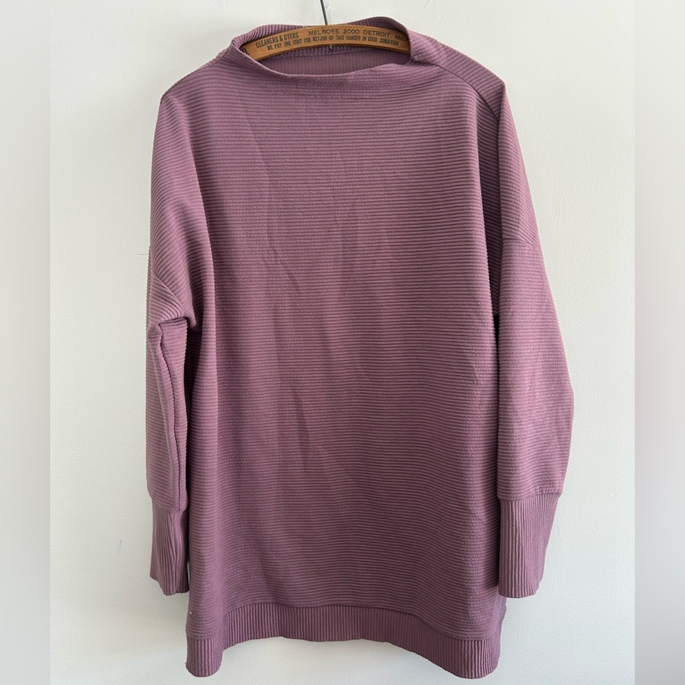 (3/$20) Tribal jeans medium Ribbed Purple Sweater tunic